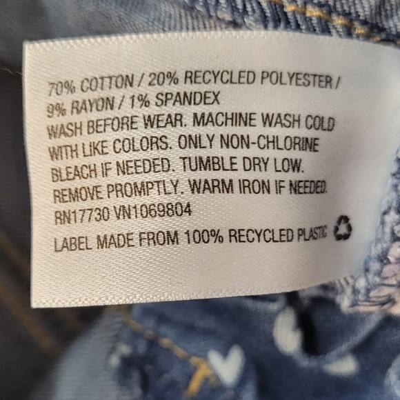 Cat & Jack Denim Skinny Super Stretch Jeans, Heart Print, 2T - Picture 6 of 8